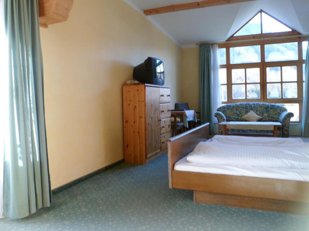 Pension Gruenauhof Gruenau im Almtal Luaran gambar
